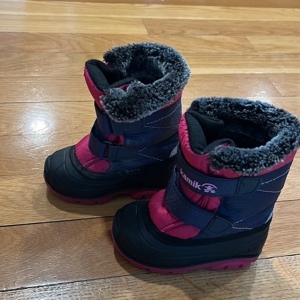 KAMIK girls winter boots size 6 .